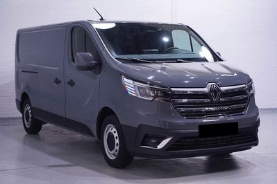 Renault Trafic L2H1 Extra AT9