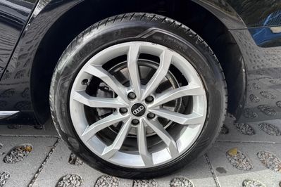 Audi A4 35 TFSI Advanced