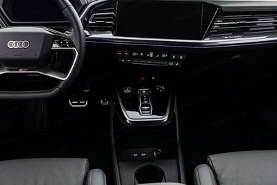 Audi Q4 e-tron 40 Advanced