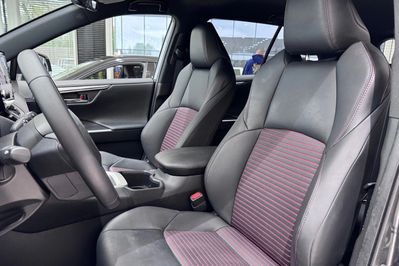 Toyota RAV4 2.5 Hybrid More Dynamic 4x4