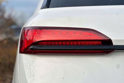 Audi Q7 50 TDI quattro S Line