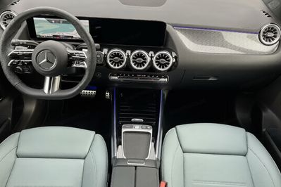Mercedes B Klasa 220 4-Matic AMG Line