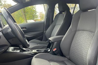 Toyota Corolla 1.8 Hybrid Comfort