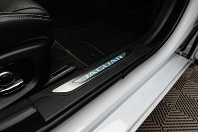 Jaguar XF 2.0 AWD R-Sport aut