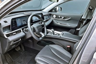 Chery Tiggo 7 1.5 t-Gdi Super Hybrid Comfort Dht