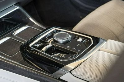 BMW Seria 7 740d xDrive M Sport