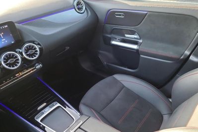 Mercedes GLA 200 AMG Line