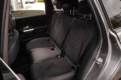 Mercedes Klasa B 250 e AMG Line