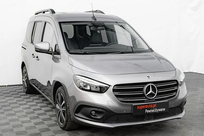 Mercedes T klasa T180d Progressive AT