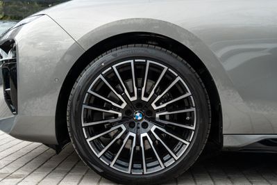 BMW Seria 7 740d xDrive M Sport