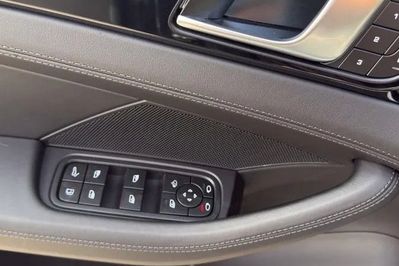 Porsche Panamera 4S E-Hybrid PHEV