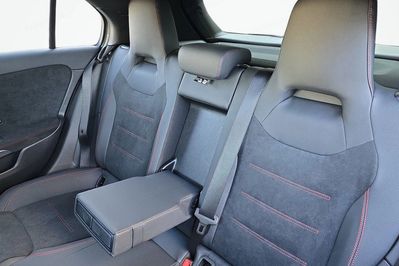 Mercedes Klasa A 200 AMG Line 7G-DCT