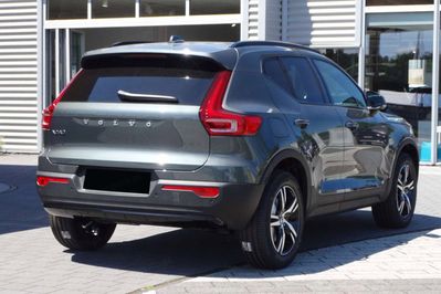 Volvo XC40 B4 Plus Dark