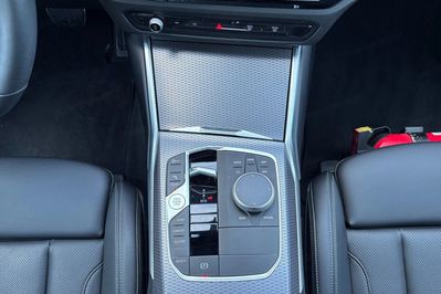 BMW Seria 3 318i M Sport aut