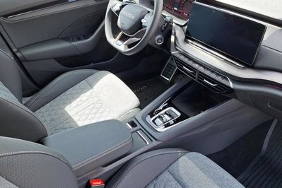 Skoda Octavia Sportline 1.5 TSI mHEV DSG