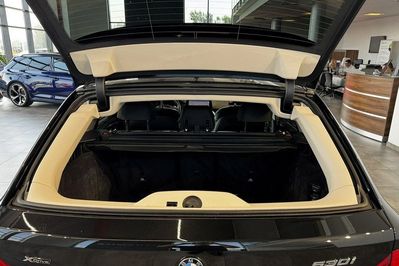 BMW Seria 5 Touring 530i xDrive Sport Line