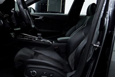 Audi A4 45 TFSI quattro S Line