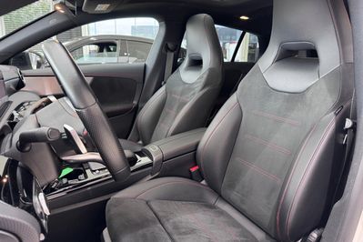 Mercedes CLA 200 d AMG Line 8G-DCT