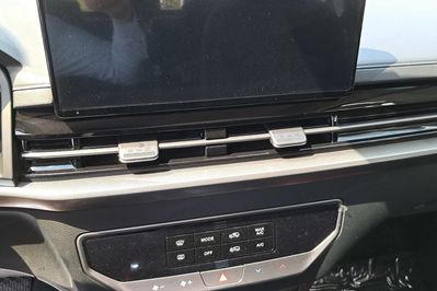 SsangYong Musso Grand Adventure 2.2 e-XDi 202 KM 6AT AWD