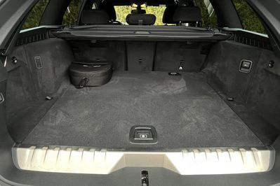 BMW Seria 5 530e xDrive M Sport sport-aut