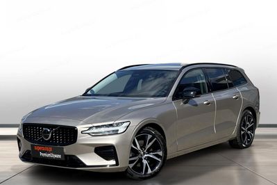Volvo V60 B4 B Plus Dark