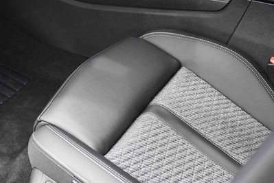 Peugeot 408 Allure S&S e-DCS6 1.2 PureTech mHEV