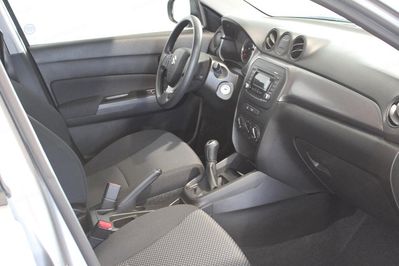 Suzuki Vitara Boosterjet Shvs Comfort Plus 2WD