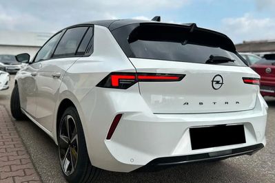 Opel Astra GS S&S eDTC 1.2 T mHEV
