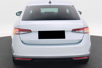 Skoda Superb Drive 2.0 TSI DSG