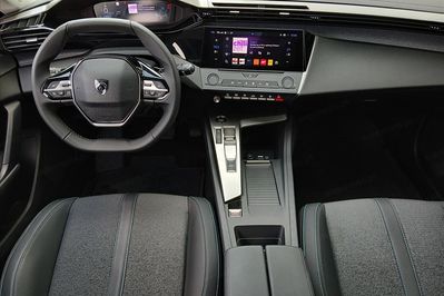 Peugeot 308 Mhev Active Pack S&S&E-DCS6
