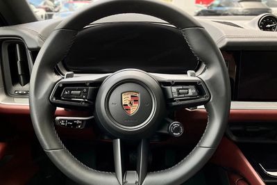 Porsche Cayenne Coupe E-Hybrid
