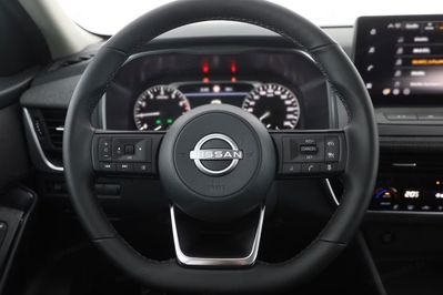 Nissan Qashqai Acenta 1.3 DIG-T mHEV MT 2WD