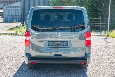Opel Zafira Life Extra Long L2H1 Business AT8