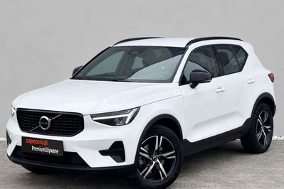 Volvo XC40 B3 Plus Dark