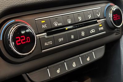 Kia XCeed M 1.6 T-GDI  DCT