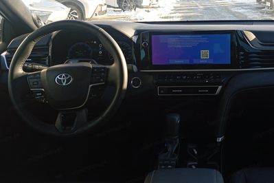 Toyota Camry 2.5 Hybrid Executive e-CVT