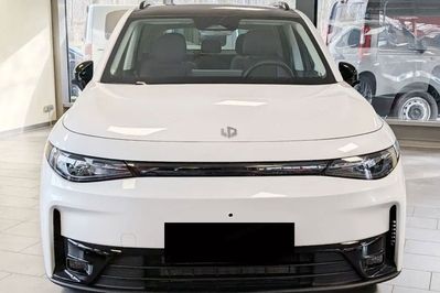 Leapmotor C10 Design 1.5 Hybrid