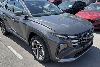Hyundai Tucson 1.6 T-GDi HEV Smart 2WD aut