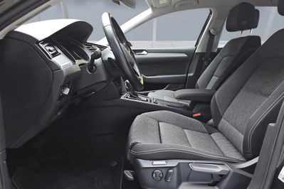Volkswagen Passat 2.0 TDI EVO Business DSG
