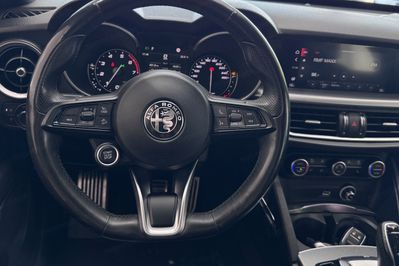 Alfa Romeo Stelvio 2.0 Turbo Veloce Q4 aut