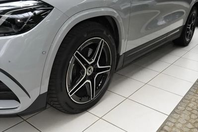 Mercedes GLA 220 4-Matic AMG Line