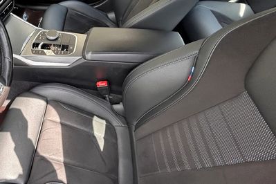 BMW Seria 3 318d M Sport aut
