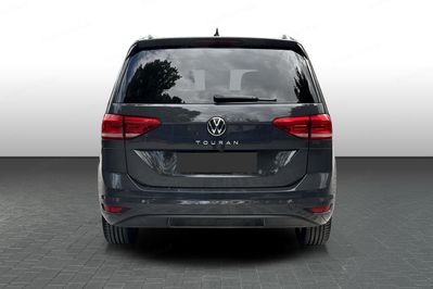 Volkswagen Touran Highline 1.5 TSI DSG