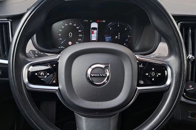 Volvo V90 Cross Country B5 D AWD Pro