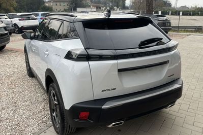 Peugeot 2008 GT e-DCS 1.2 mHEV