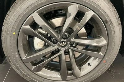 Lexus NX 450h+ Prestige 2.5 Plug-in Hybrid