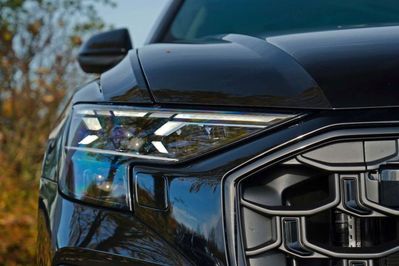 Audi Q8 SQ8 TFSI quattro