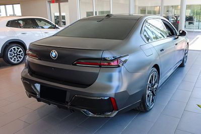 BMW Seria 7 740d xDrive M Sport