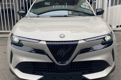 Alfa Romeo Junior 1.2 Ibrida Sprint