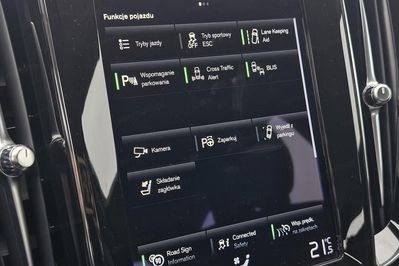 Volvo V60 B4 B Momentum Pro